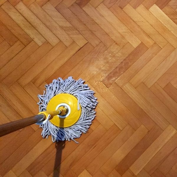 Hardwood Floor Cleaning in Algoso CA